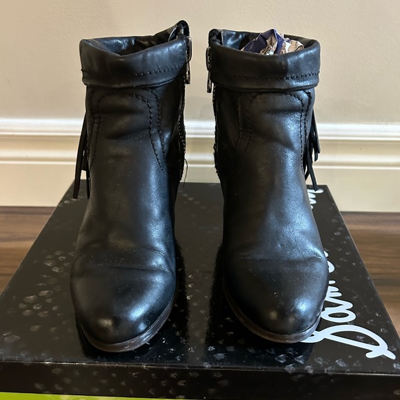 Sam Edelman Fringe Black Ankle Booties - Picture 2 of 6